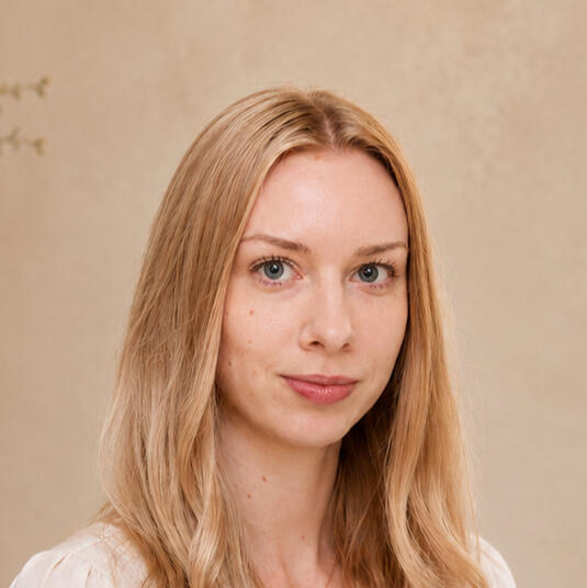 Lucie Klupáková - kosmetička Heřmanka v Praze 7 Lucie Klupáková, kosmetička salonu Heřmanka v Praze 7